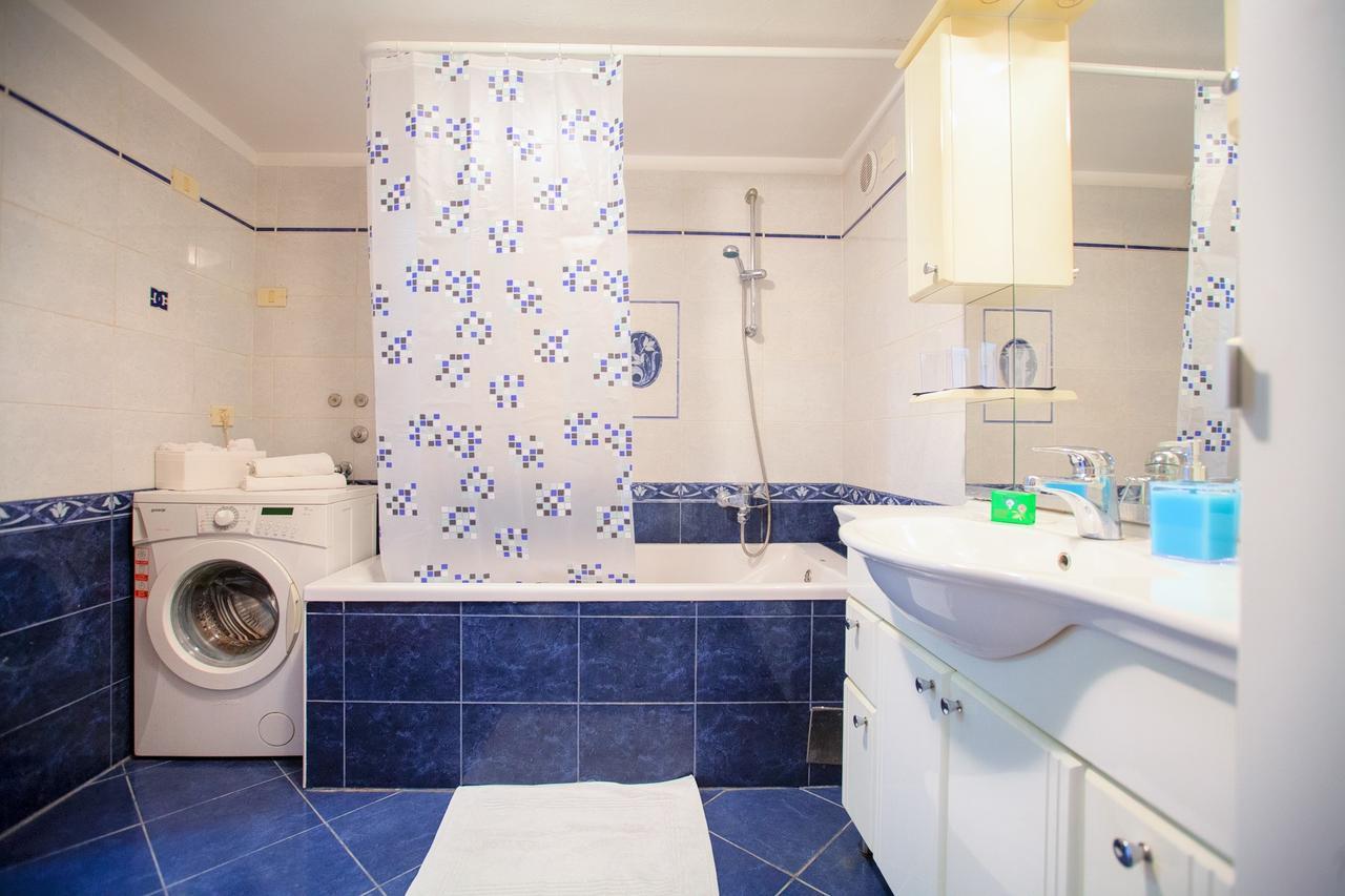 Apartment Rizzi Pula Buitenkant foto